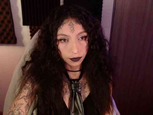 TamikaAoki webcam