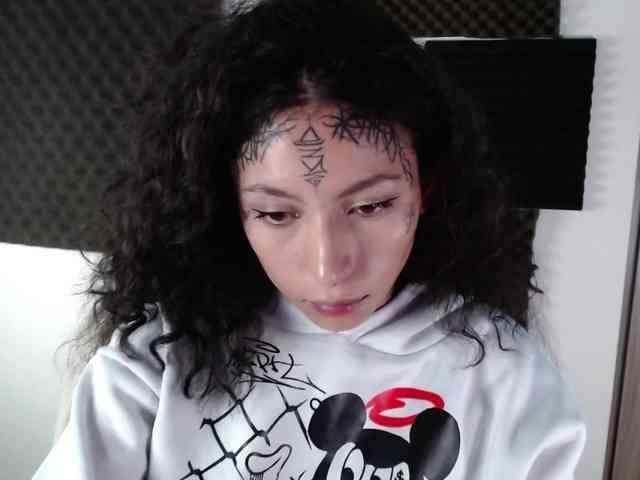 TamikaAoki webcam
