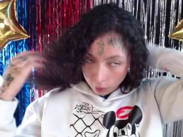 TamikaAoki webcam