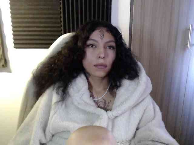 TamikaAoki webcam