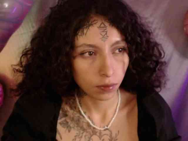 TamikaAoki webcam