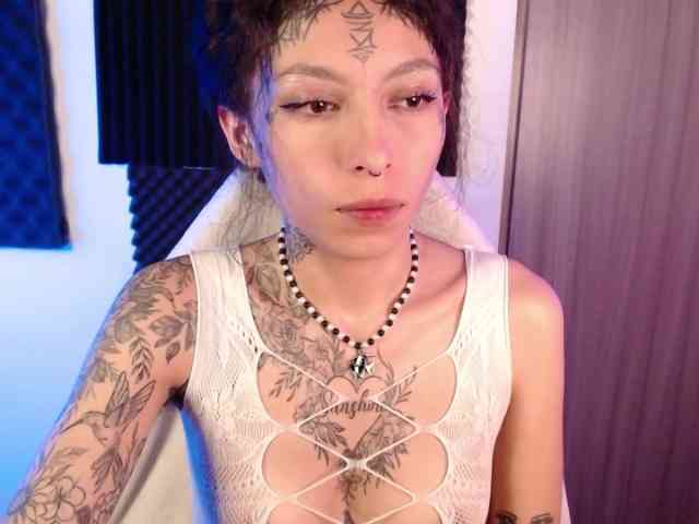 TamikaAoki webcam