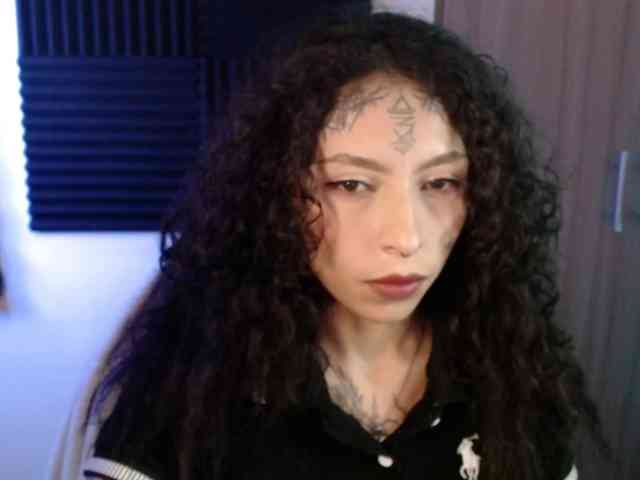 TamikaAoki webcam