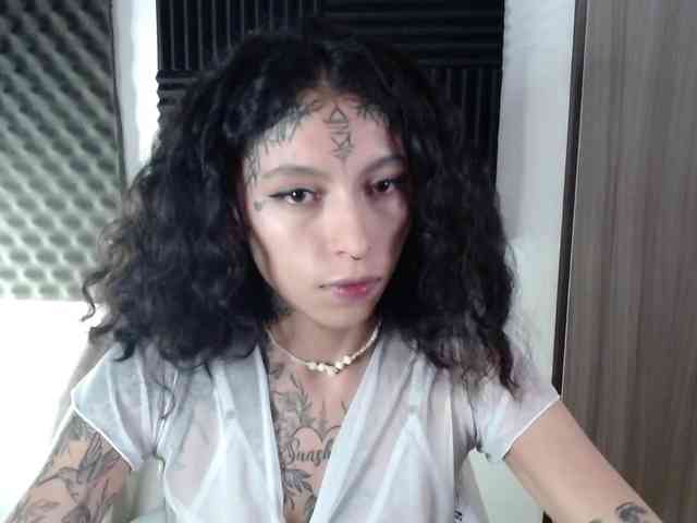 TamikaAoki webcam