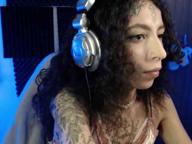 TamikaAoki webcam