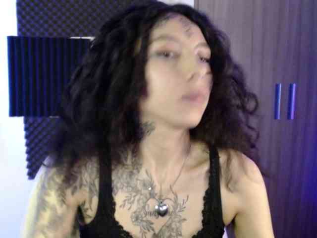 TamikaAoki webcam