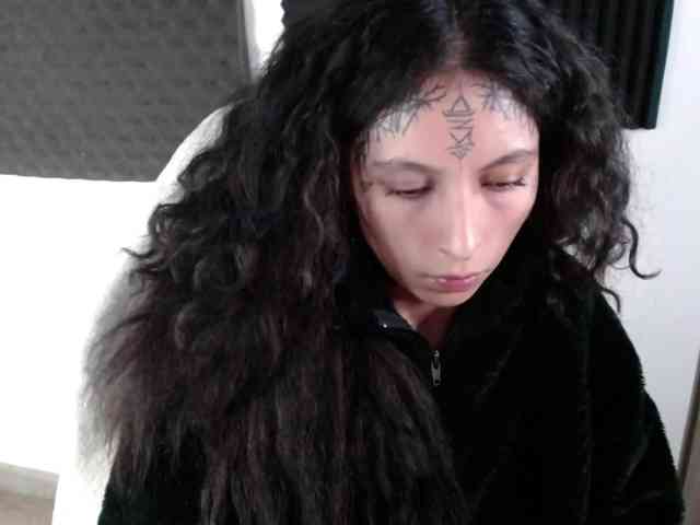 TamikaAoki webcam
