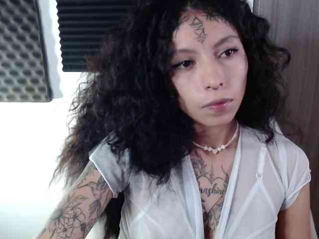 TamikaAoki webcam