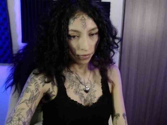 TamikaAoki webcam