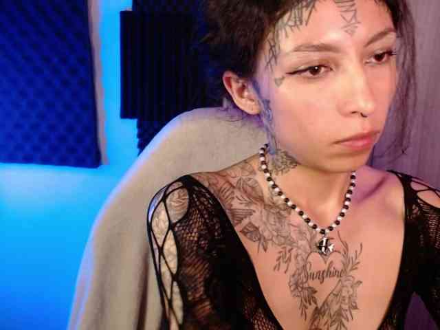 TamikaAoki webcam