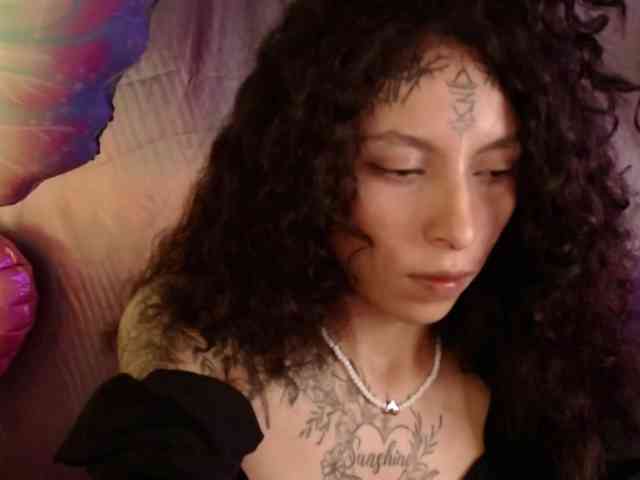 TamikaAoki webcam