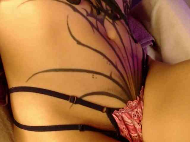TamikaAoki webcam