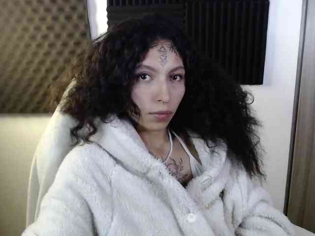 TamikaAoki webcam
