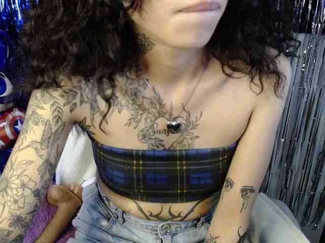 TamikaAoki webcam