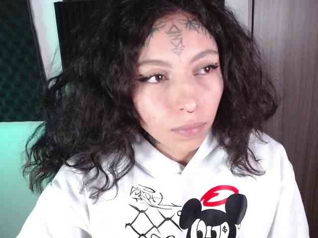 TamikaAoki webcam