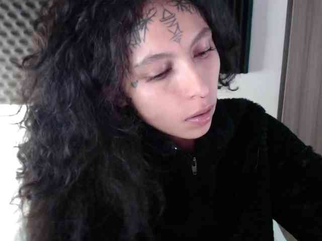 TamikaAoki webcam