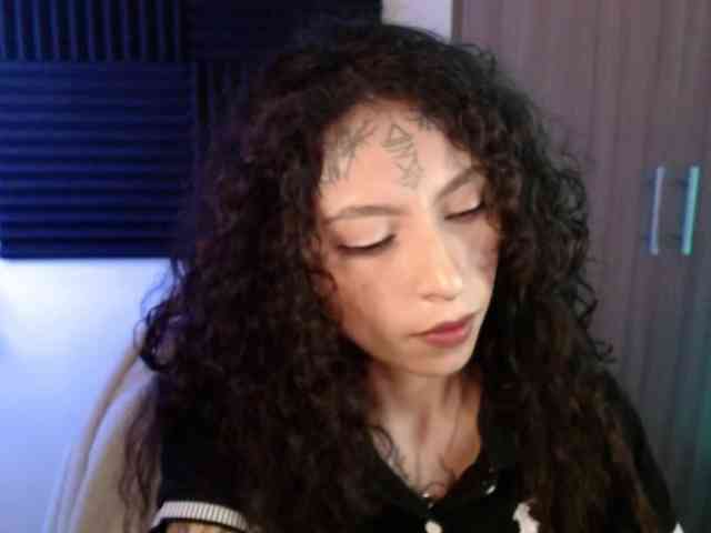 TamikaAoki webcam