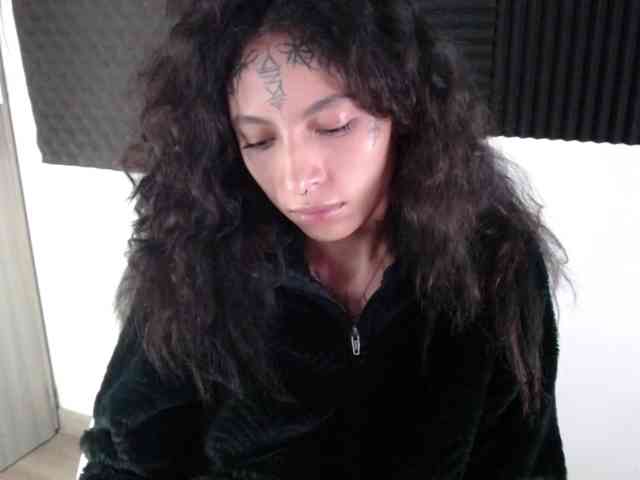TamikaAoki webcam