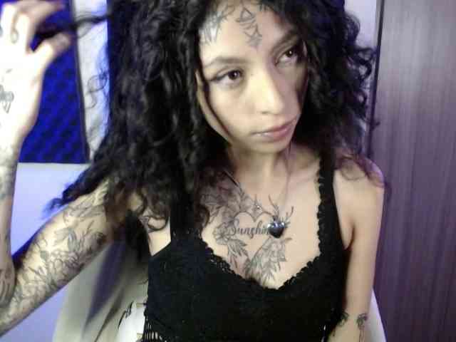 TamikaAoki webcam