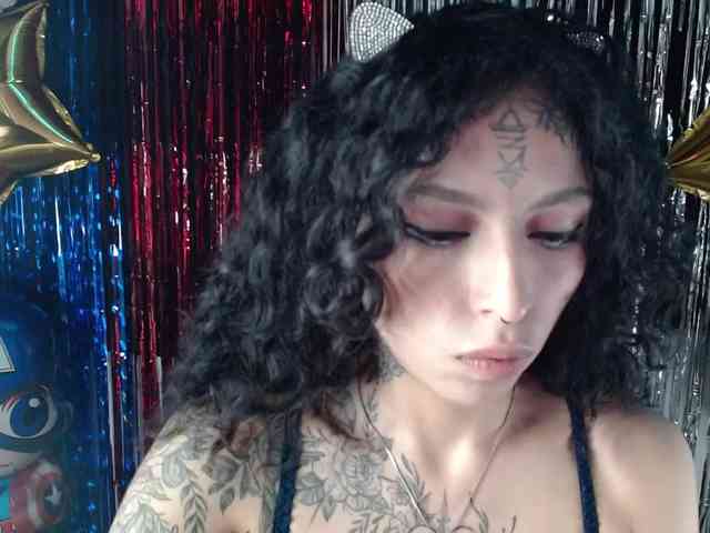 TamikaAoki webcam