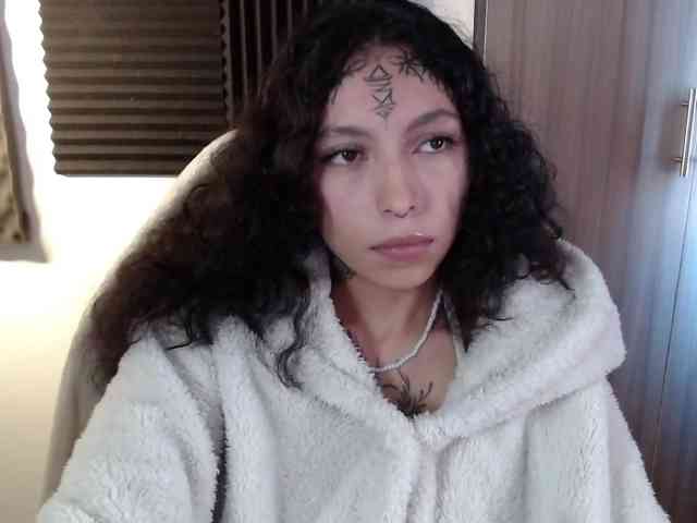 TamikaAoki webcam