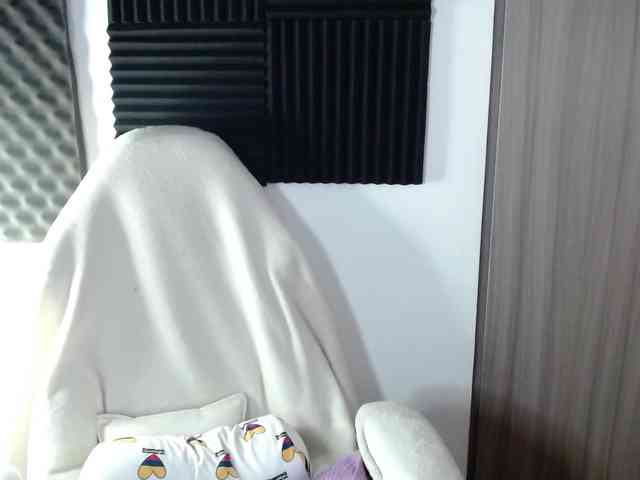 tamikaaoki's live room