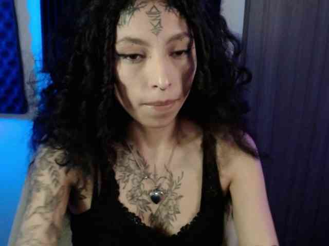 TamikaAoki webcam