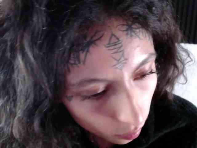 TamikaAoki webcam