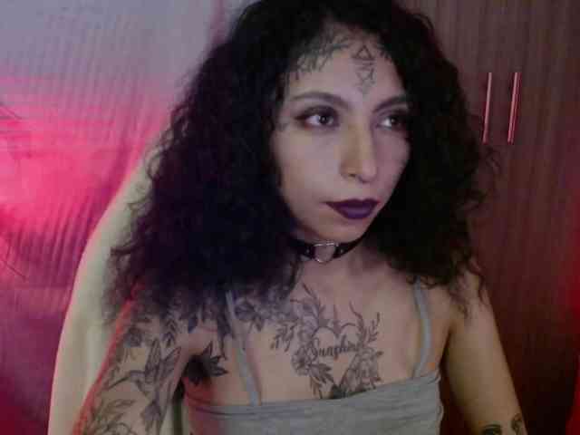 TamikaAoki webcam
