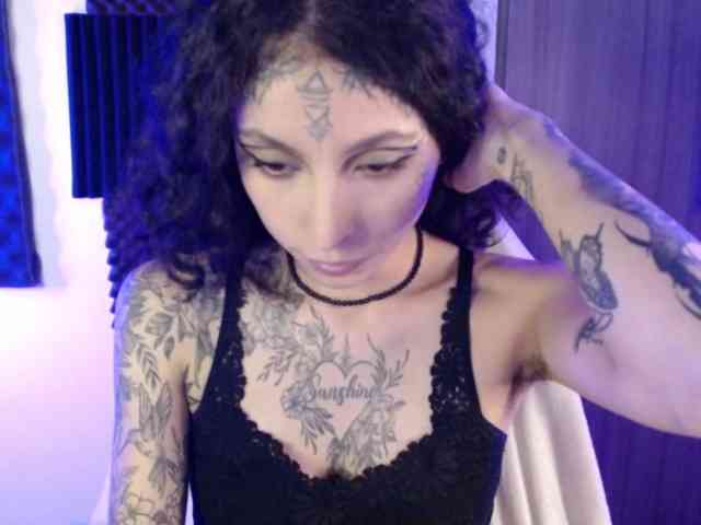 TamikaAoki webcam