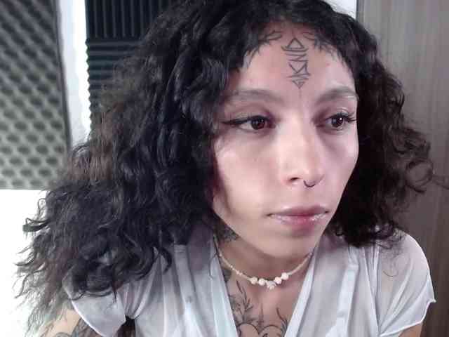 TamikaAoki webcam