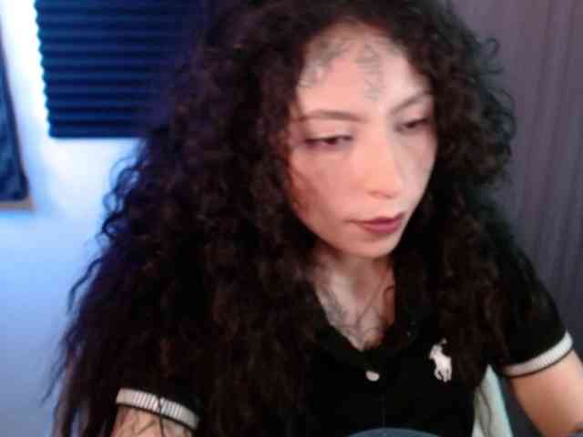 TamikaAoki webcam