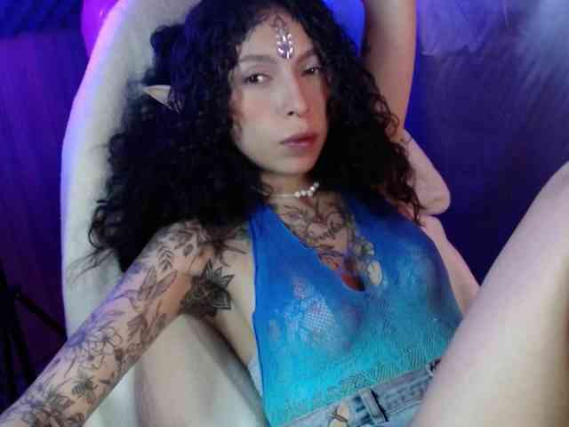 TamikaAoki webcam