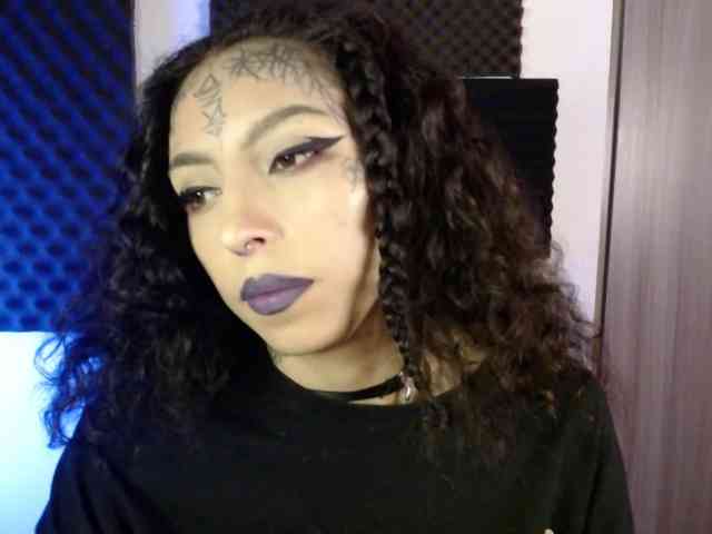 TamikaAoki webcam