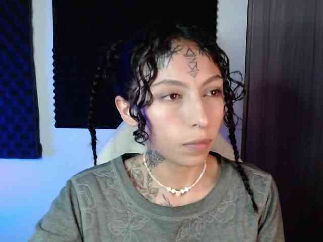 TamikaAoki webcam