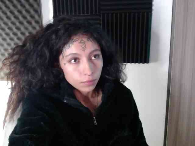 TamikaAoki webcam