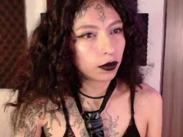 TamikaAoki webcam
