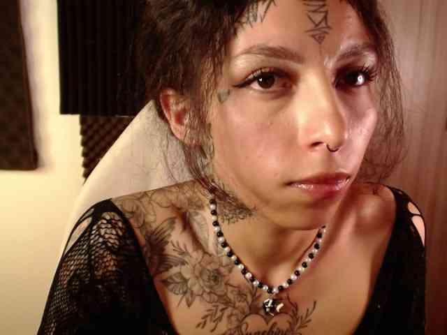 TamikaAoki webcam