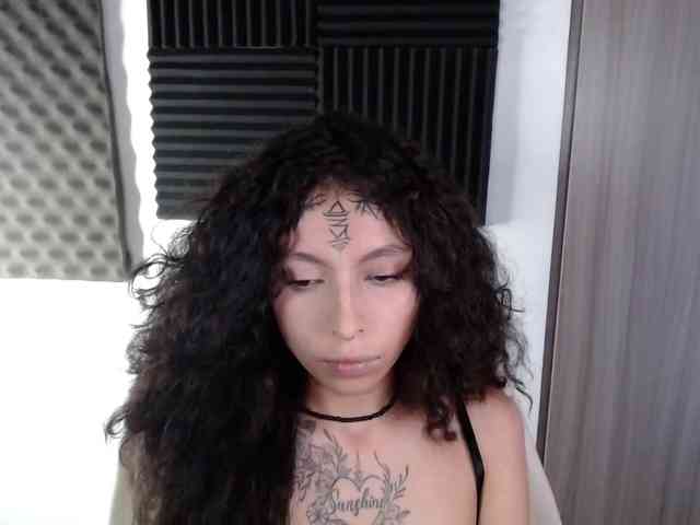 TamikaAoki webcam