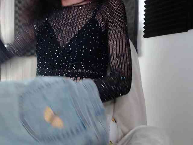 TamikaAoki webcam