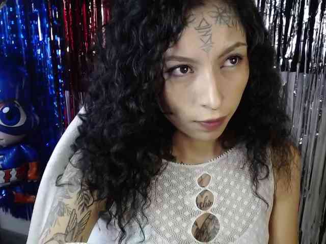 TamikaAoki webcam