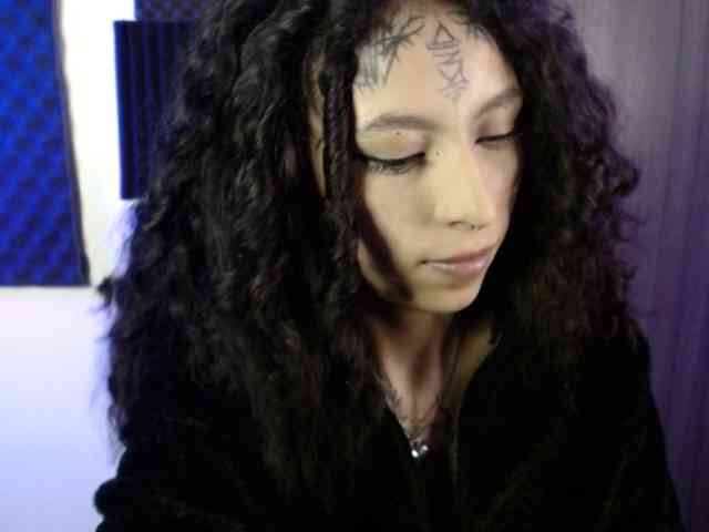 TamikaAoki webcam