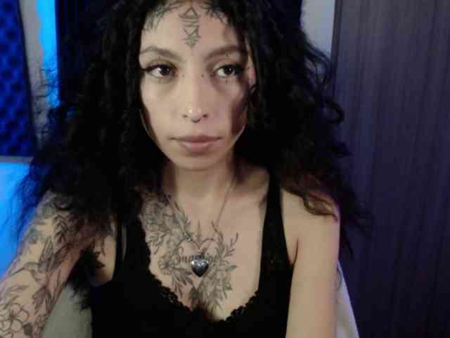TamikaAoki webcam
