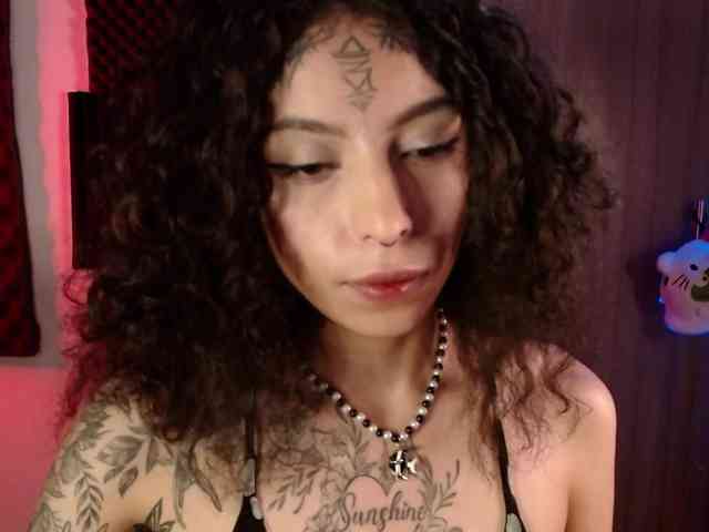 TamikaAoki webcam