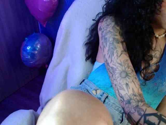 TamikaAoki webcam