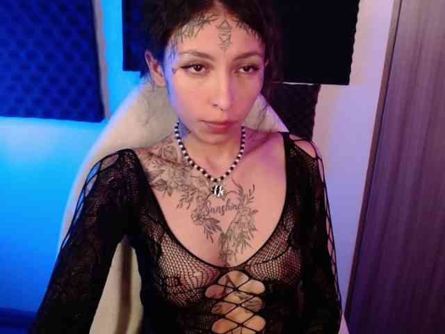 TamikaAoki webcam