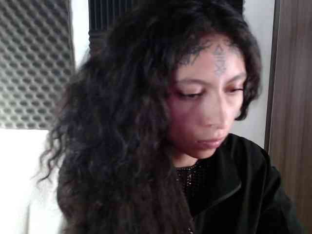 TamikaAoki webcam