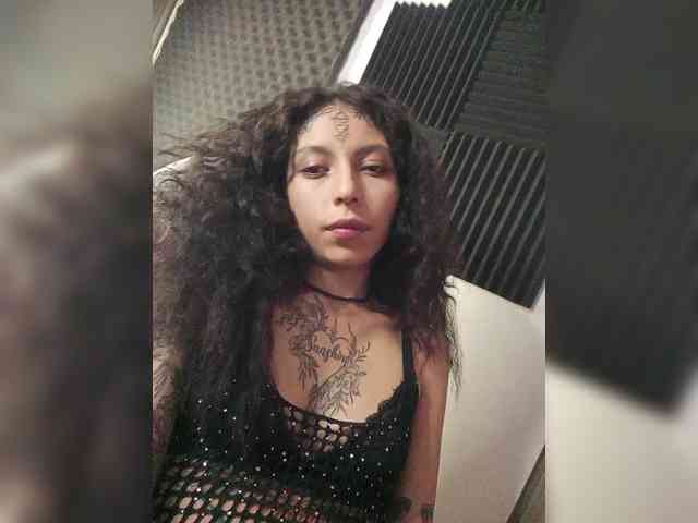 TamikaAoki webcam
