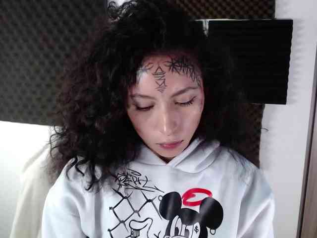 TamikaAoki webcam