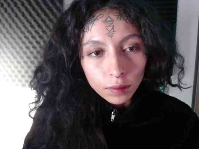 TamikaAoki webcam